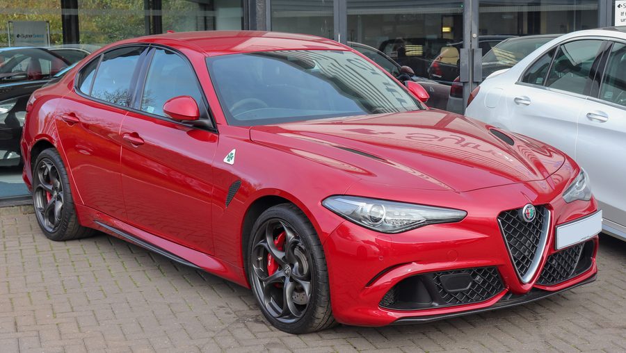 Alfa Romeo Quadrifoglio: что означает клевер